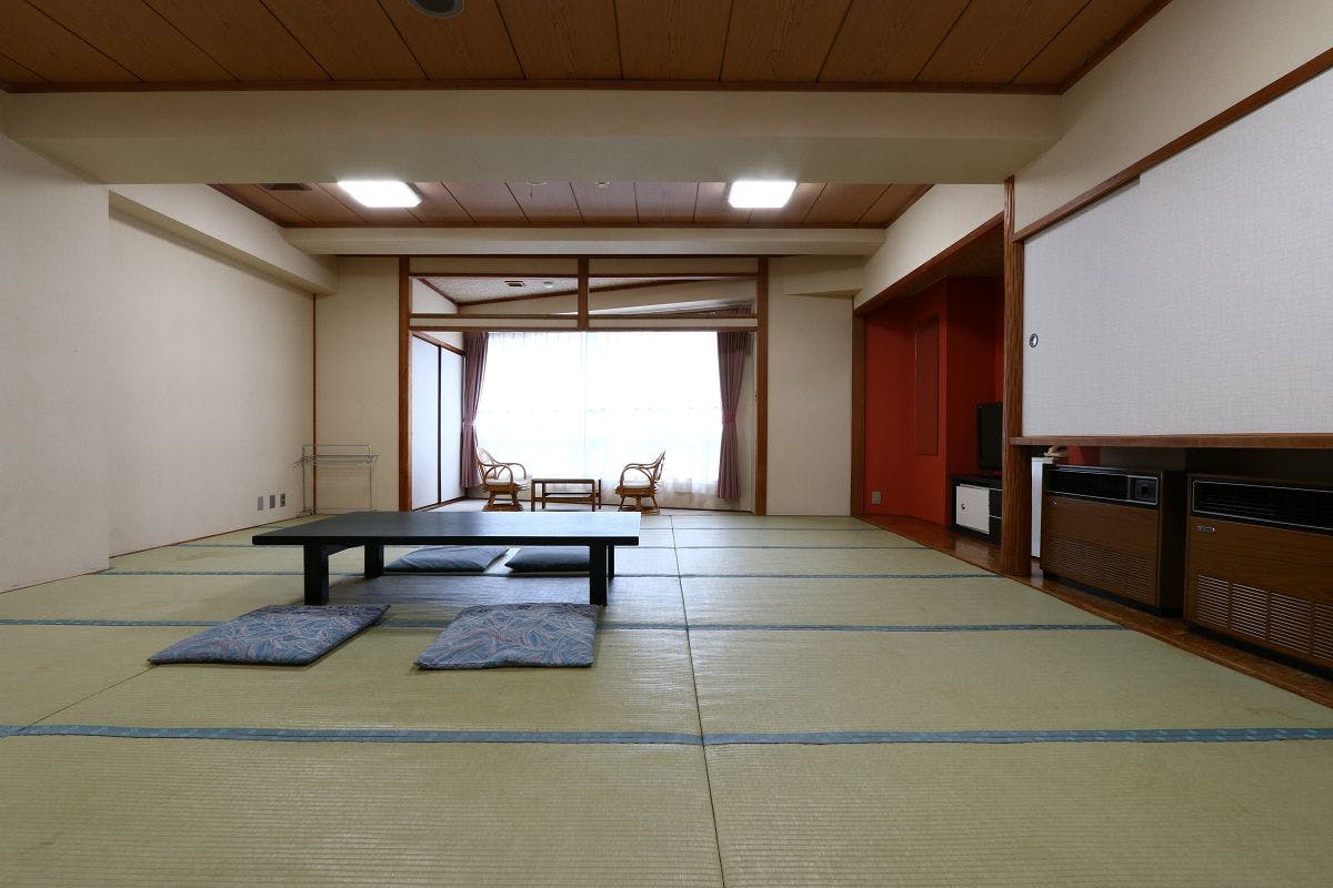 Sunny Inn Mukai