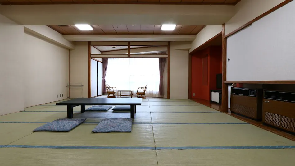 Sunny Inn Mukai