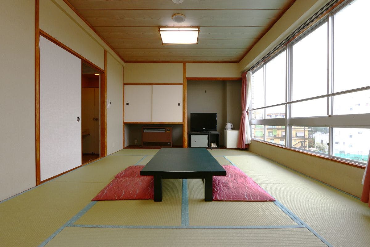 Sunny Inn Mukai