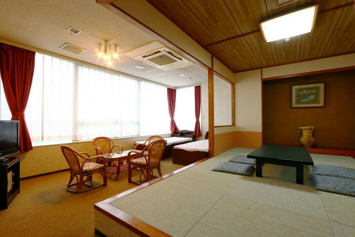 Sunny Inn Mukai