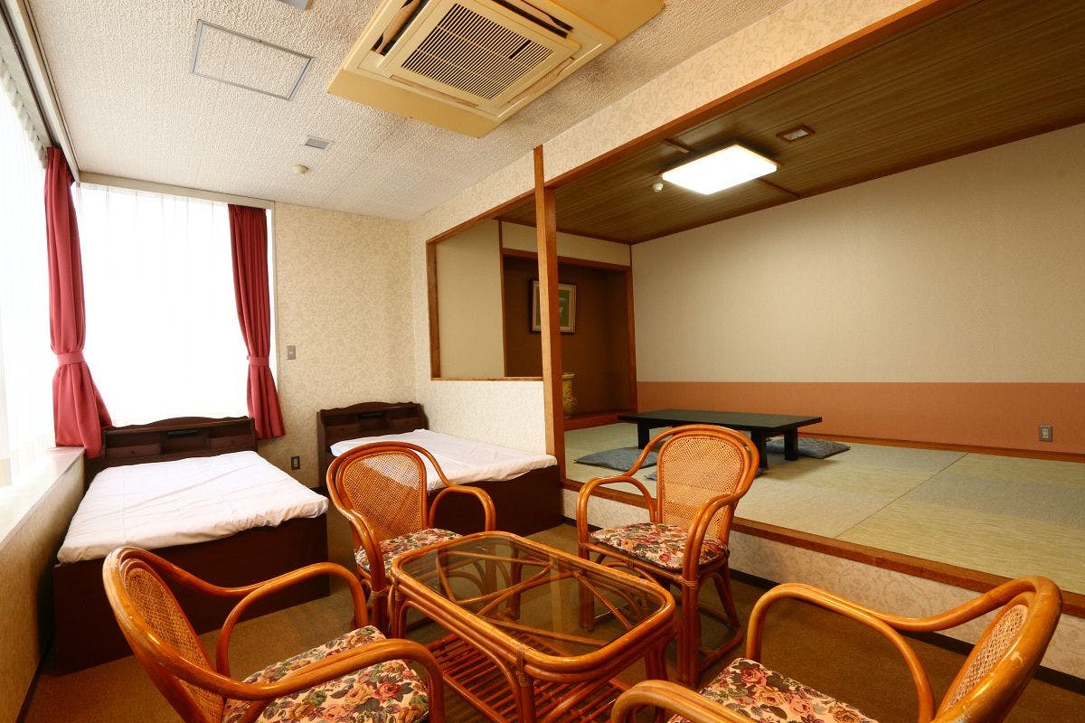 Sunny Inn Mukai