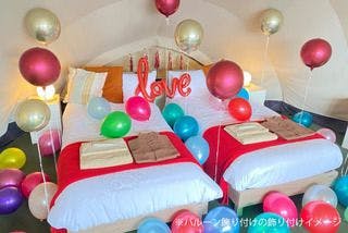 Balloon decorations (image)