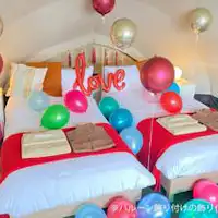 Balloon decorations (image)