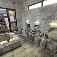 ห้องอาบน้ำชายอาจไม่สามารถใช้บริการอ่างอาบน้ำได้ในบางครั้ง