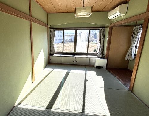 和室３人部屋、畳を変えたばかりです！