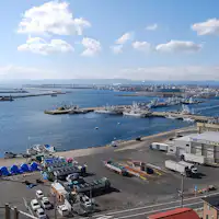 Pemandangan Pelabuhan Onahama dari kamar tamu