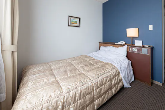 Kamar Semi-Double (Bebas Rokok)