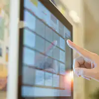 Mesin penjual tiket di depan resepsionis