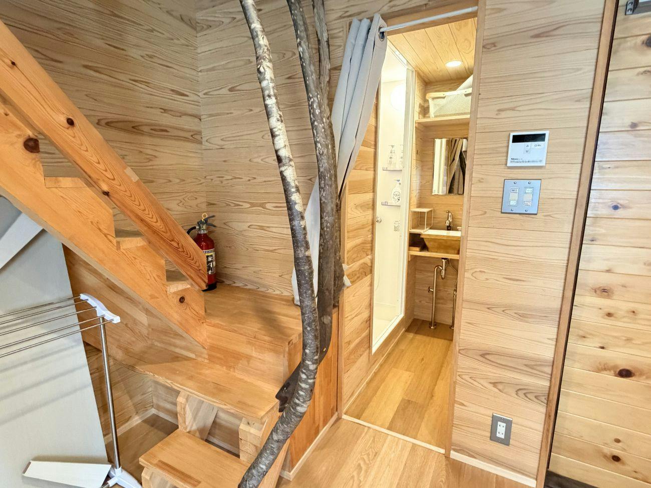 Iiyama FOREST BASE 292 Treehouse Komori