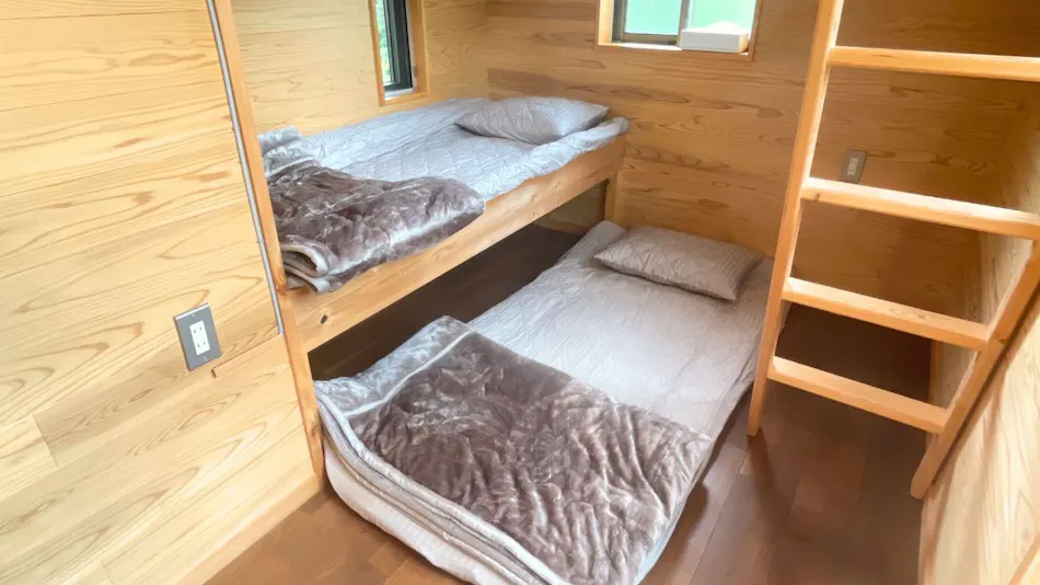 Iiyama FOREST BASE 292 Treehouse Komori