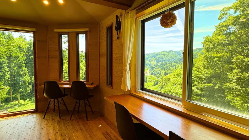 Iiyama FOREST BASE 292 Treehouse Komori