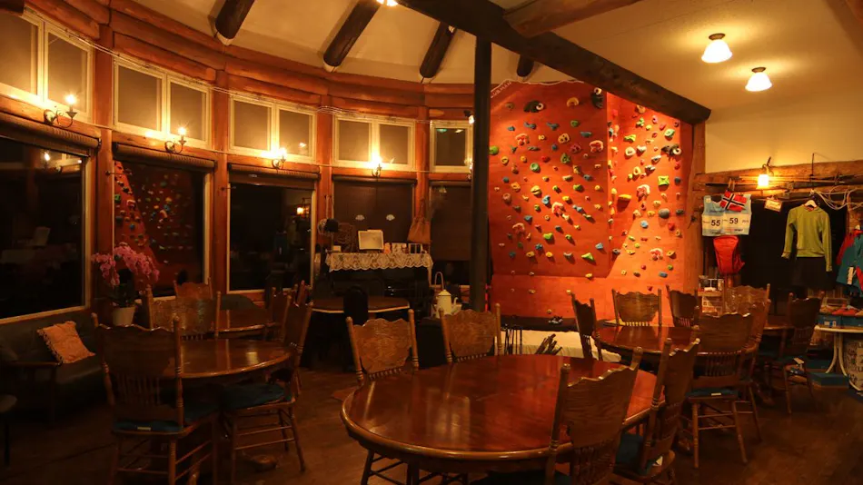 Hachimantai Lodge Clubman