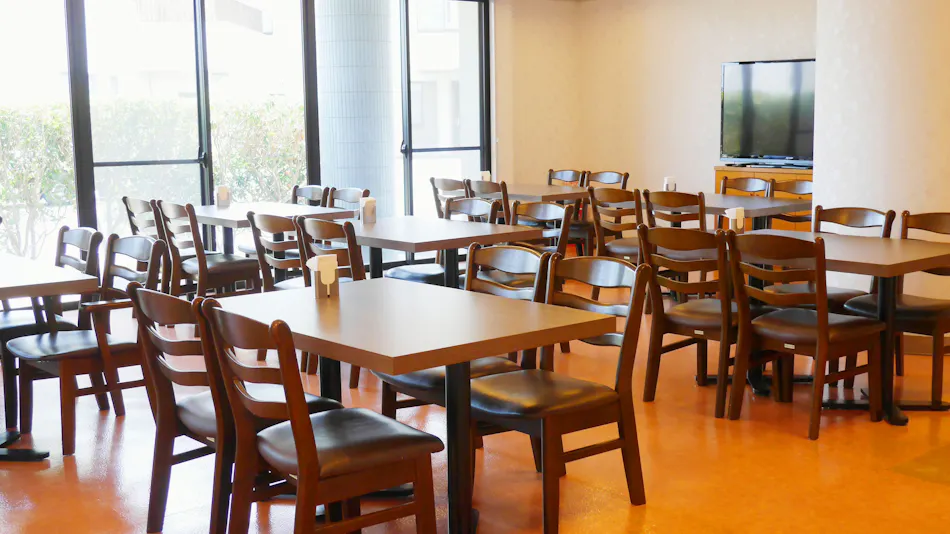 Airport Plaza Hotel