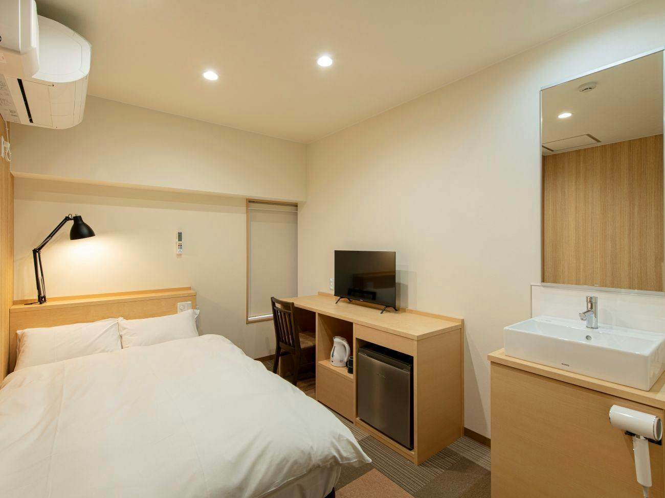 *ตัวอย่างห้องเดี่ยว (Resort Brown)