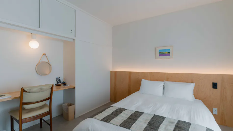 Parallel INN Awaji