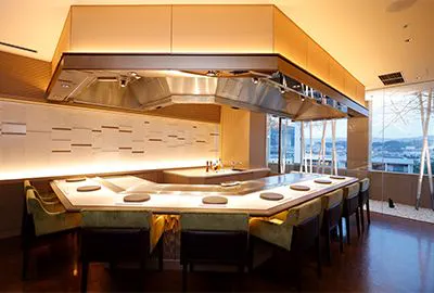 (鉄板焼)Dominique Bouchet Kyoto「Le Teppanyaki」