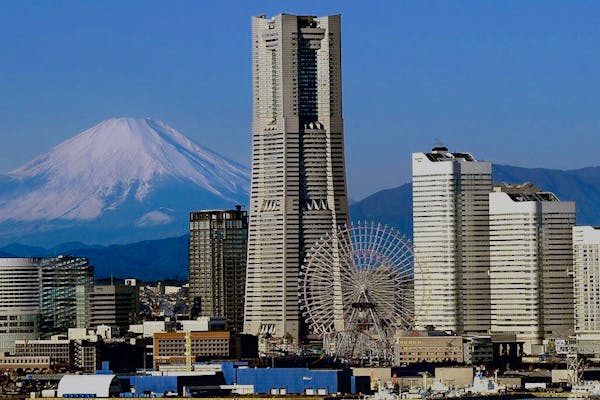 横浜ロイヤルパークホテルの最安値が見つかる 10日間 空室カレンダー 一休 Com