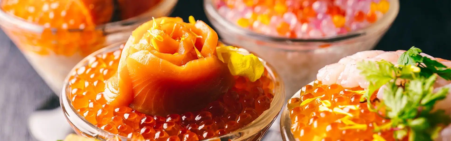 アゼリア朝食海鮮丼