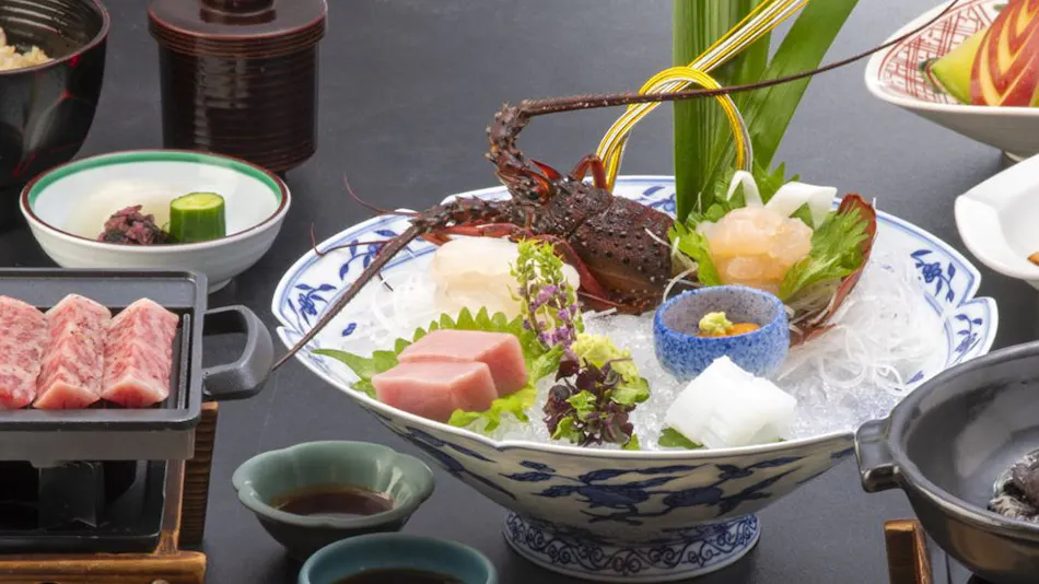 Atami Taikanso, a Ryokan Associated with Yokoyama Taikan