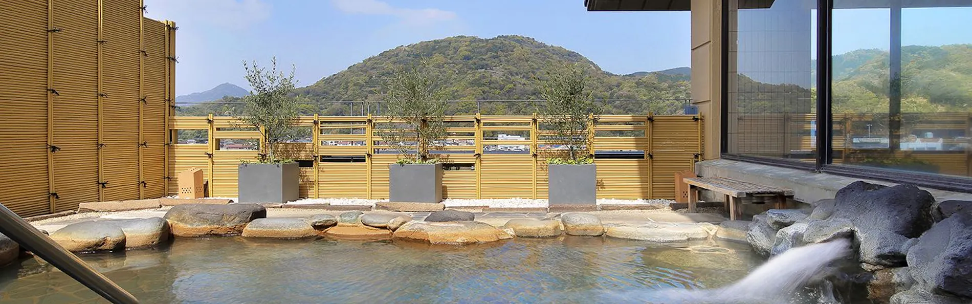 伊豆・三津浜温泉 松濤館