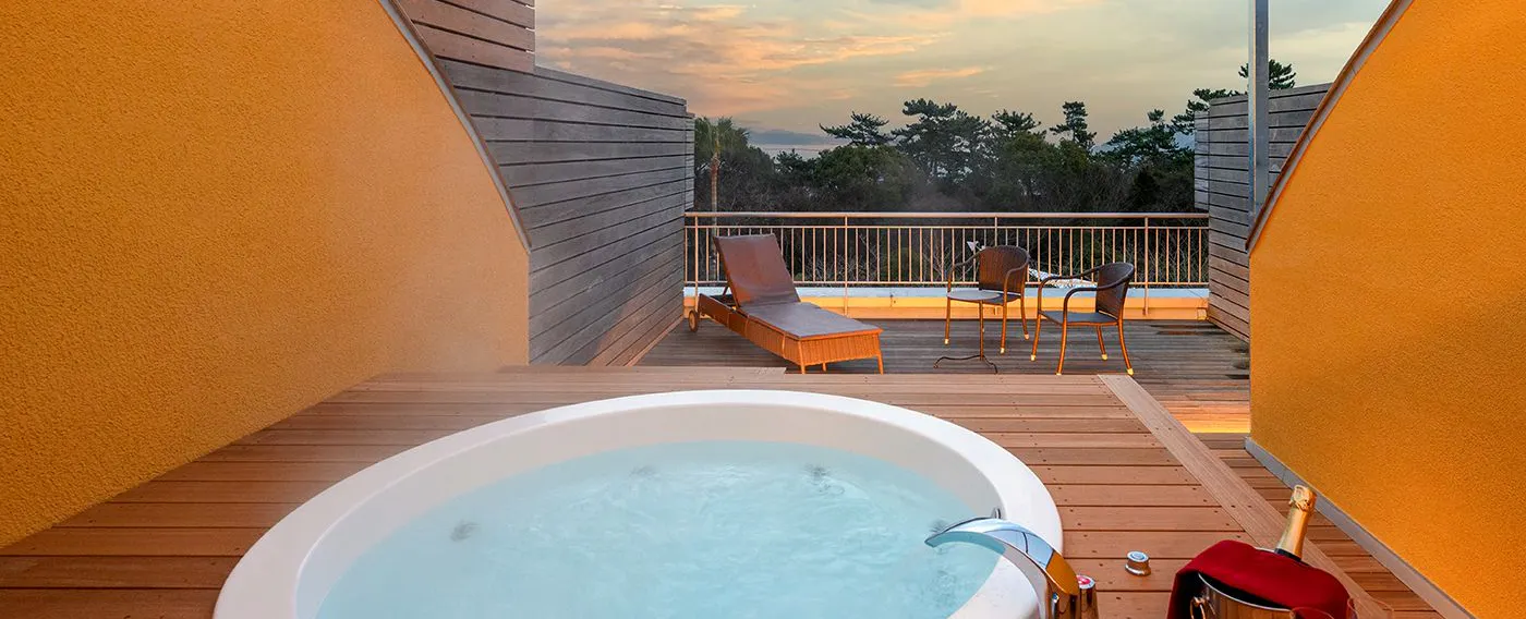 主楼_客房专用按摩浴缸