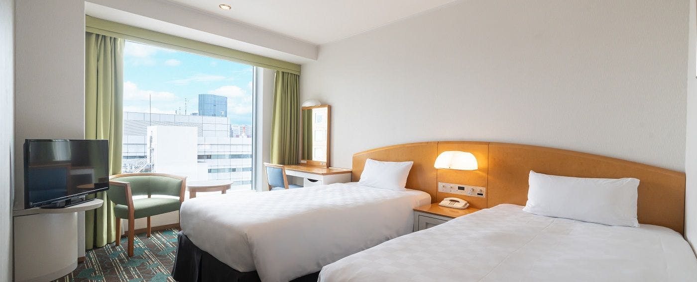 b_ss01_04_240912.jpg?crop=  