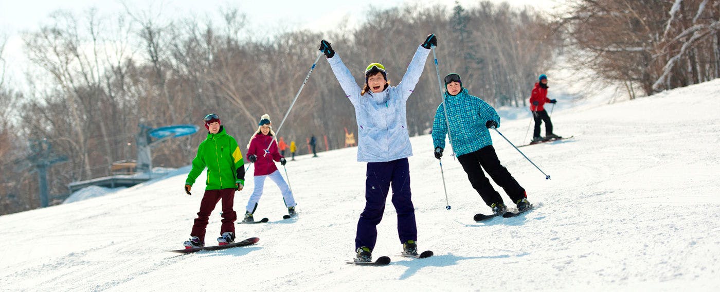 สกีและสโนว์บอร์ด