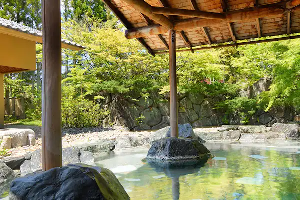 น้ำพุร้อน