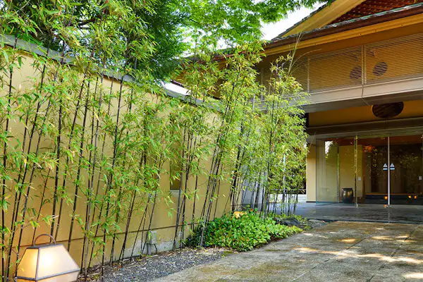 ทางเข้า