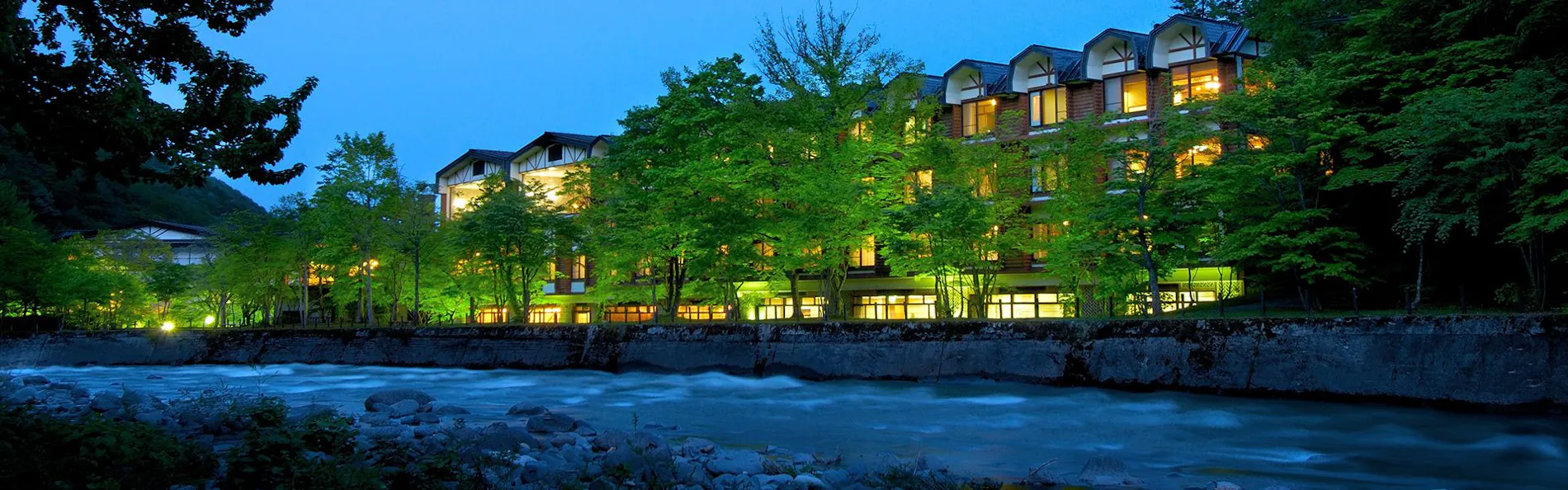 奥入瀬渓流ホテル by 星野リゾート