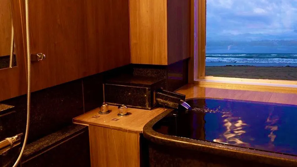 Seaside Ryokan Ikkyu