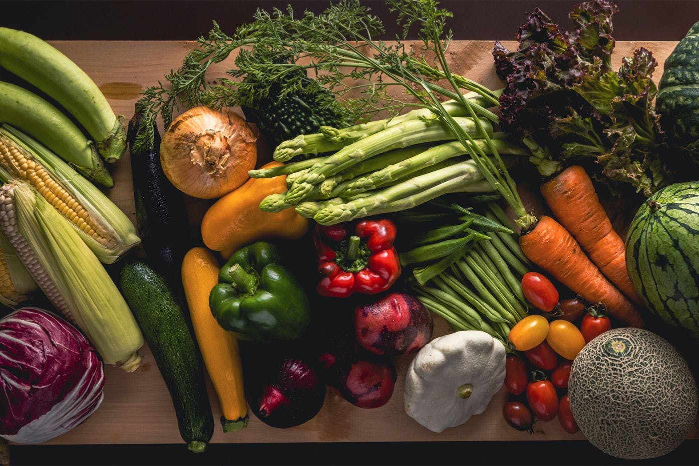 อาหารและเครื่องดื่ม