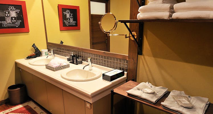 道の駅 神戸 フルーツフラワーパーク 大沢のベッド幅160cm のお部屋 温泉ありの 近いホテル 旅館 宿泊予約は 一休 Com 道の駅 神戸 フルーツフラワーパーク 大沢のベッド幅160cm のお部屋 温泉ありの 近いホテル 旅館 宿泊予約は 一休 Com