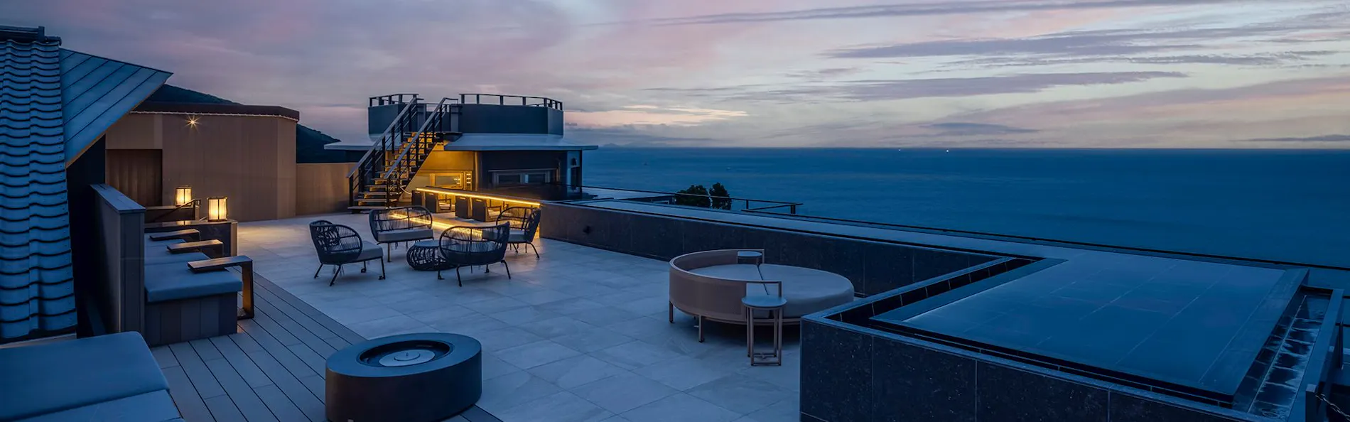 嵐を観る宿 御宿 The Earth