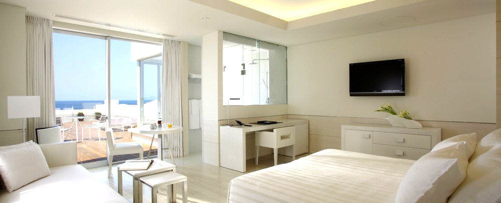 LA SUITE GREGES　－ラ スイート グレージュ－