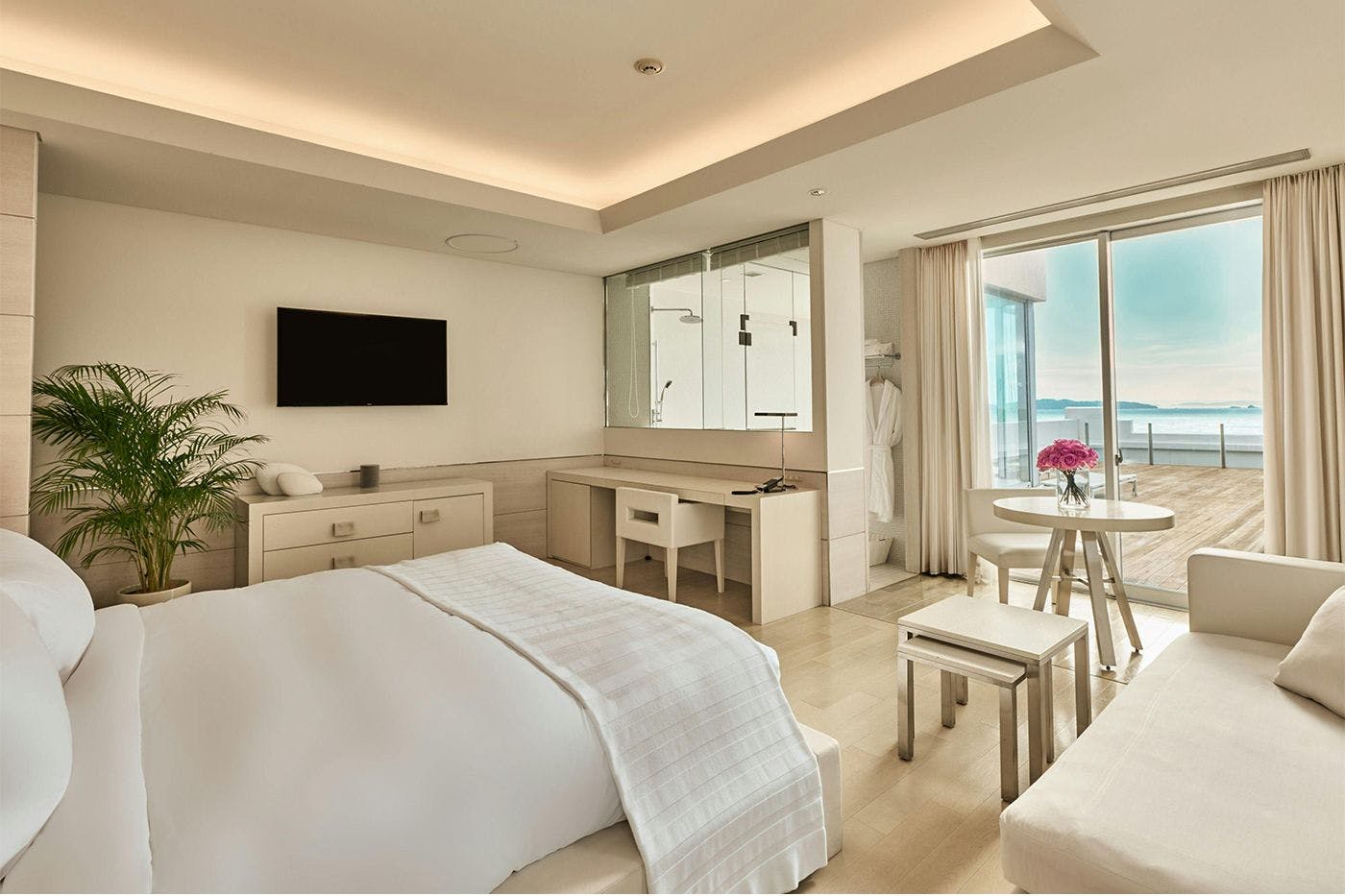 HOTEL GREGES