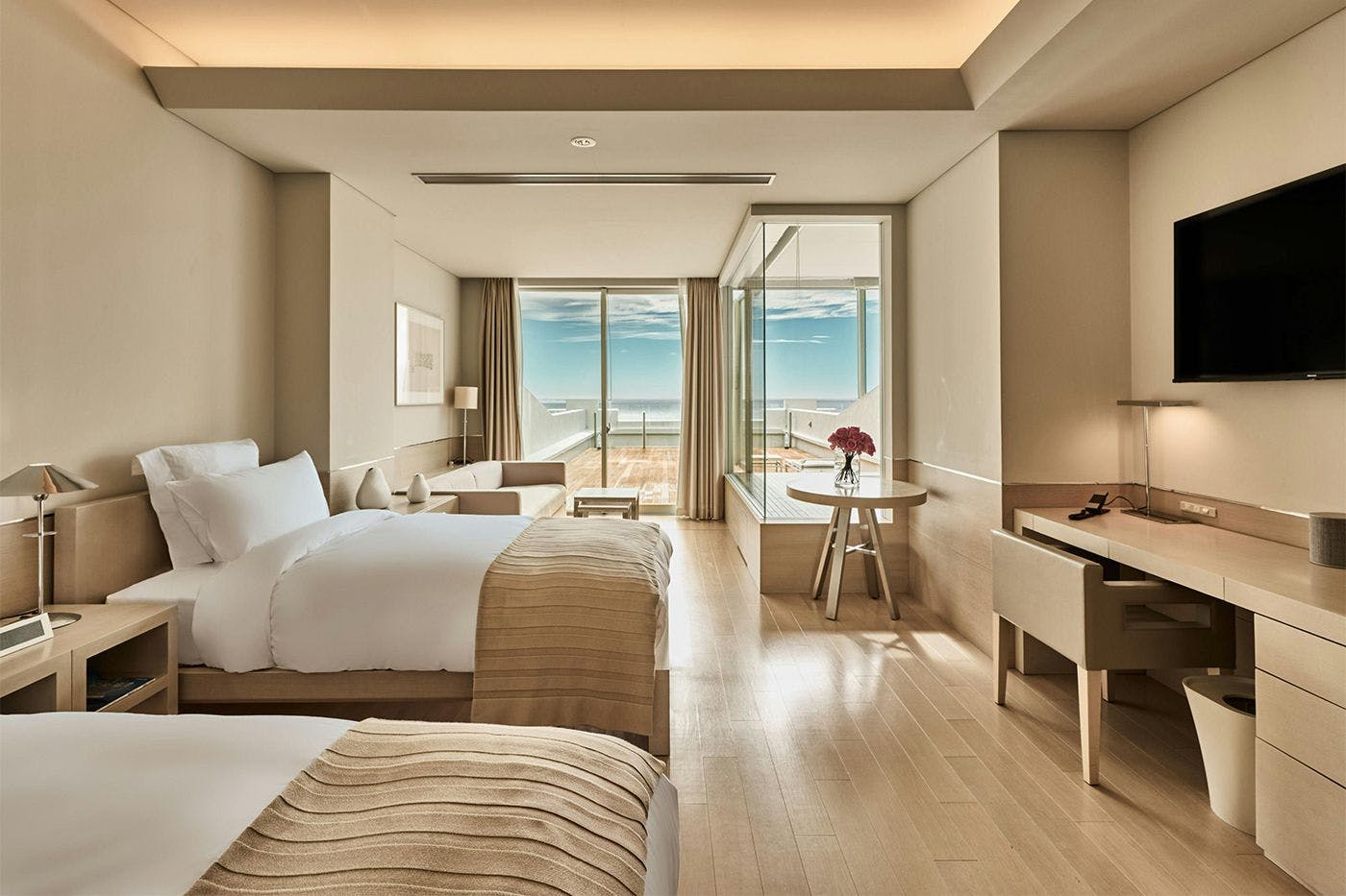 HOTEL GREGES