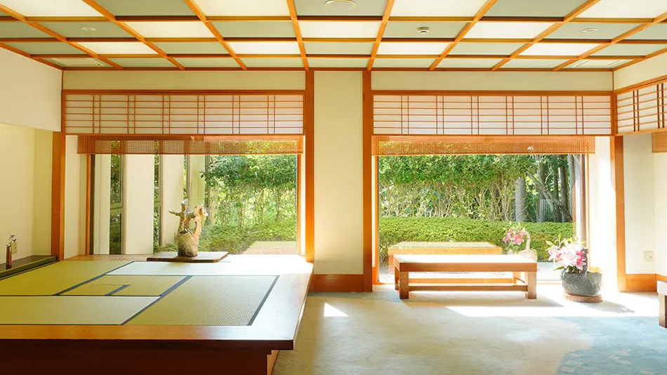 Menard Aoyama Resort