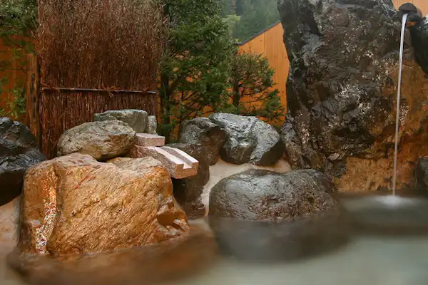 น้ำพุร้อน