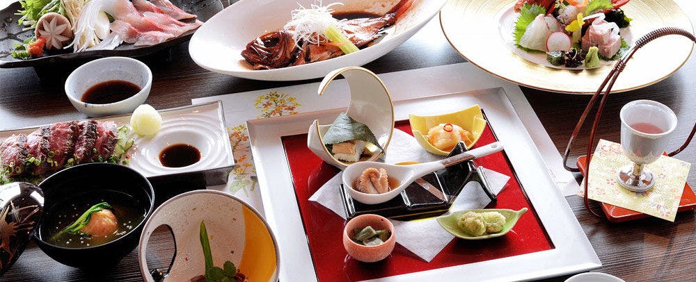 Makan malam (contoh)