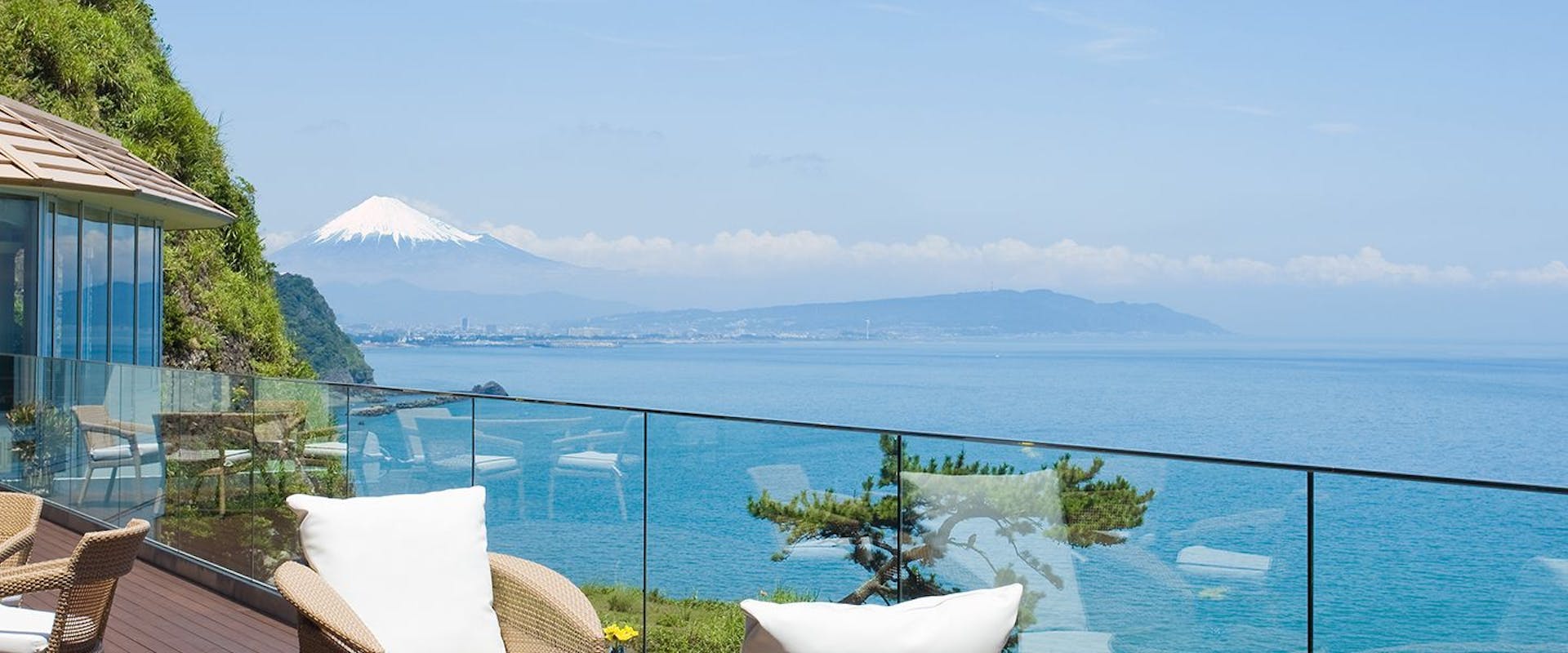 持船城×由緒ある老舗宿