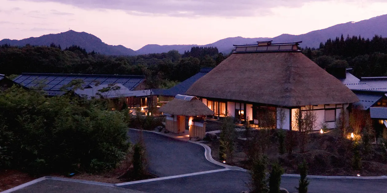 角館山荘 侘桜 — 一休.comでこの宿を見る(広告)