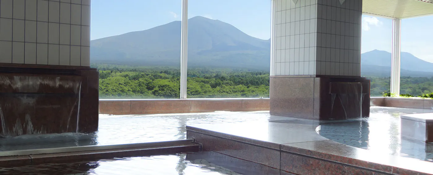 地上13階 絶景の展望大浴場