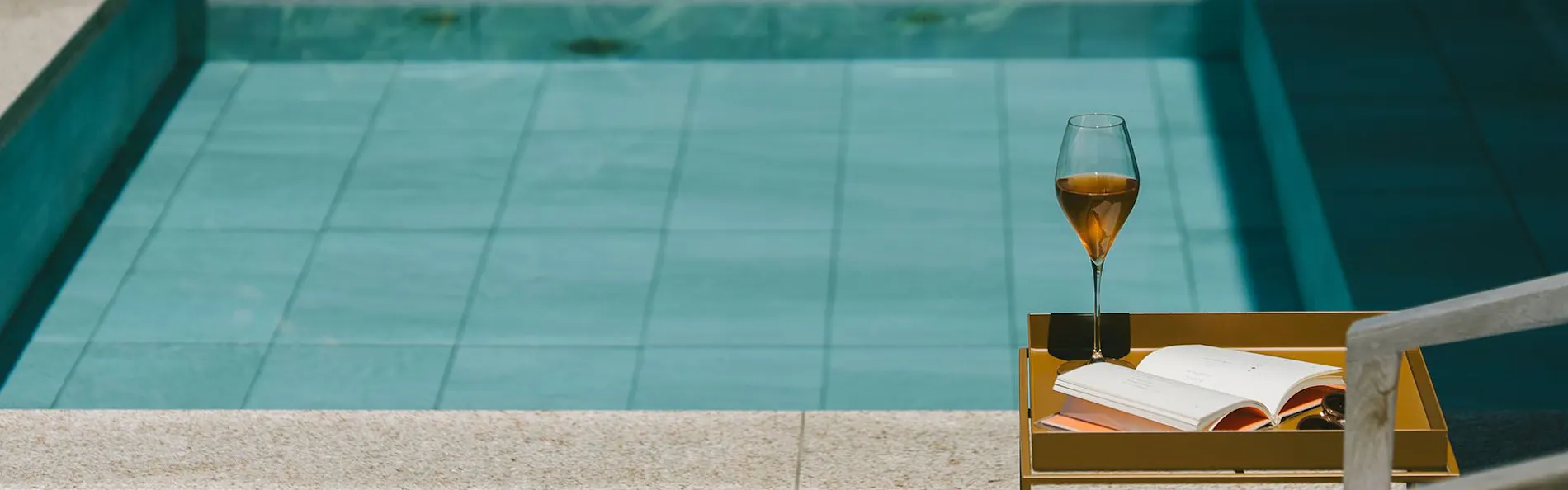 HOTEL&湖邸 艸花 -そうか-