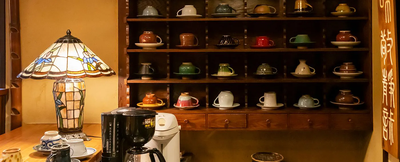 เครื่องเรือน