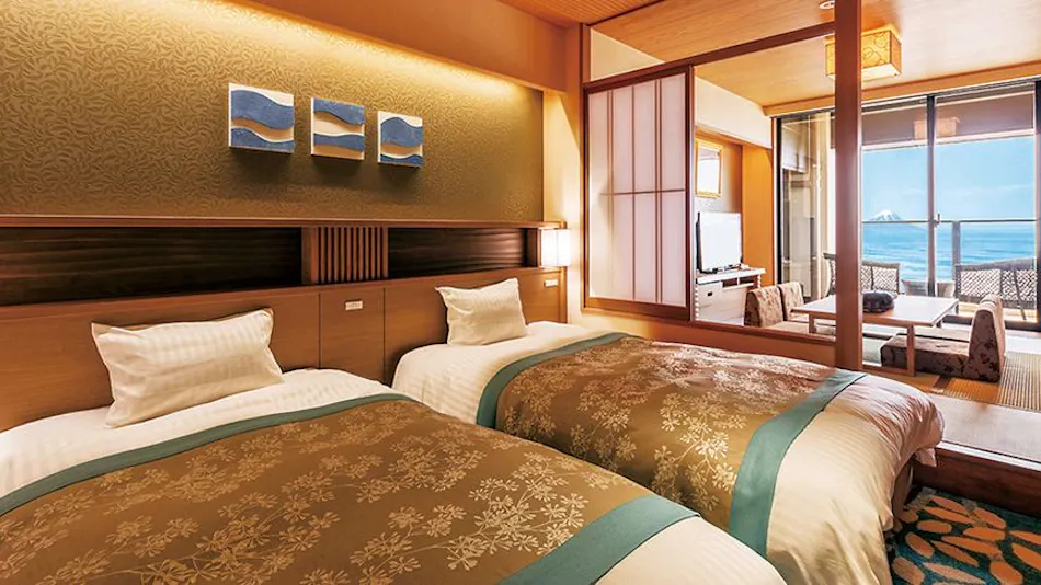 Ryugujo Spa Hotel Mikazuki Fujimitei