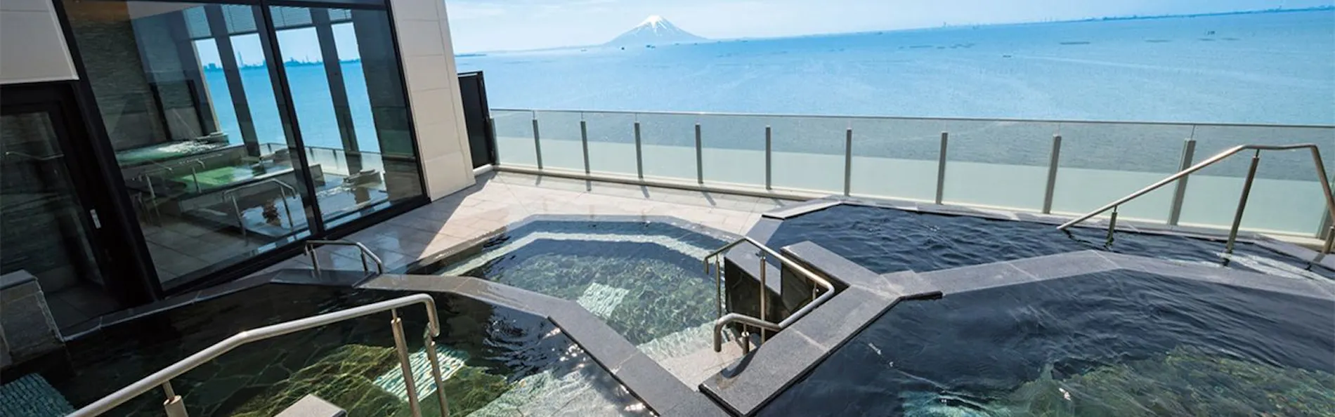 龍宮城スパ・ホテル三日月 富士見亭