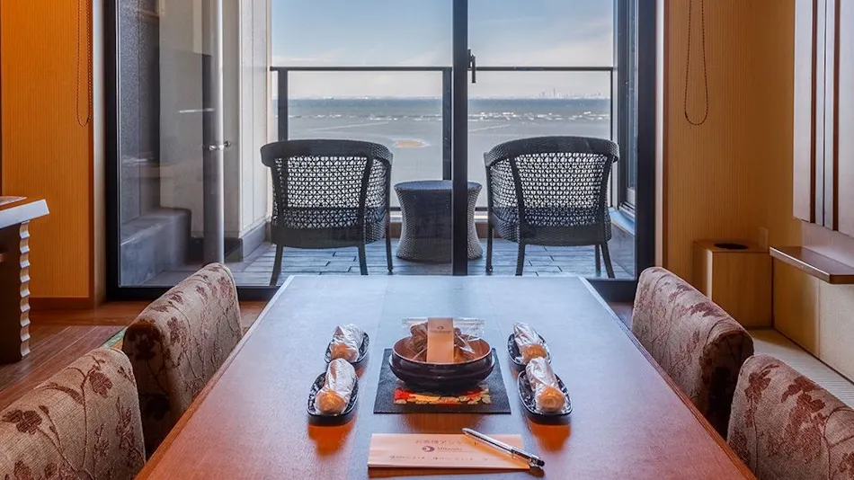 Ryugujo Spa Hotel Mikazuki Fujimitei