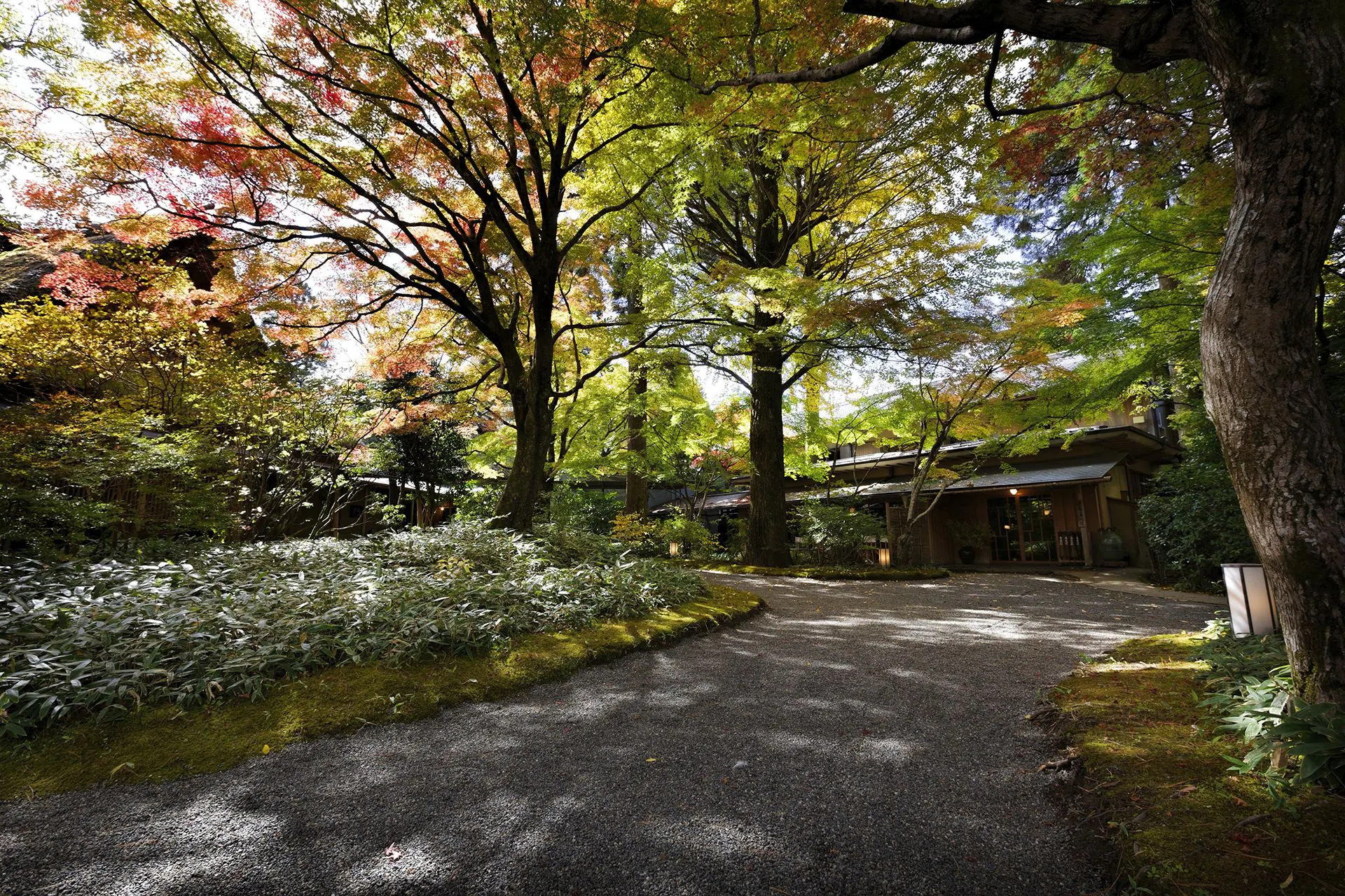亀の井別荘