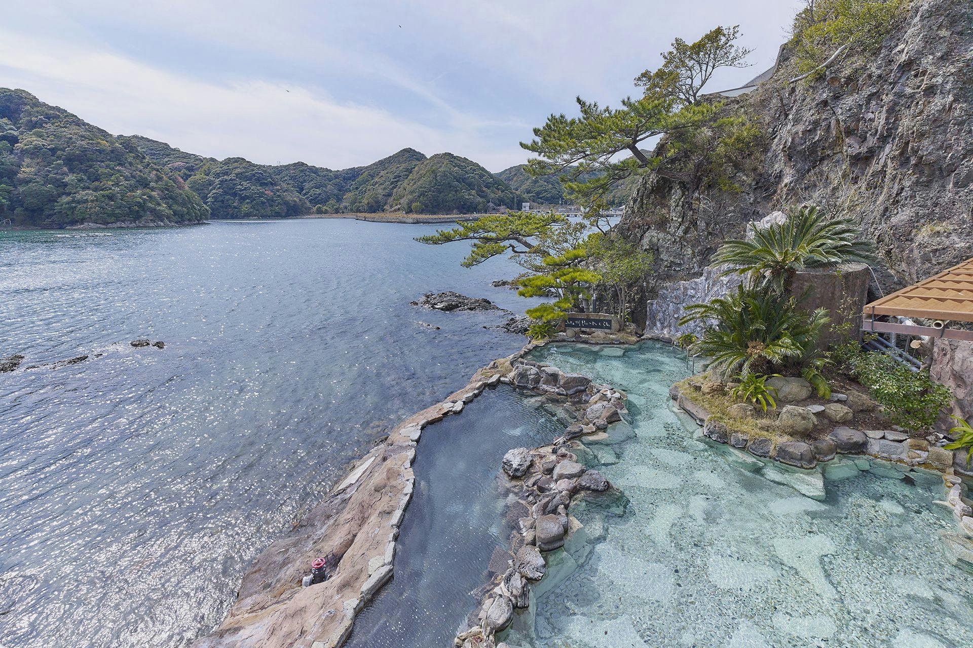 碧き島の宿　熊野別邸　中の島